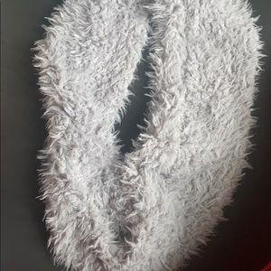 Urban Outfitters coco & carmen infinity scarf